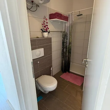 Sonne アパート ニン